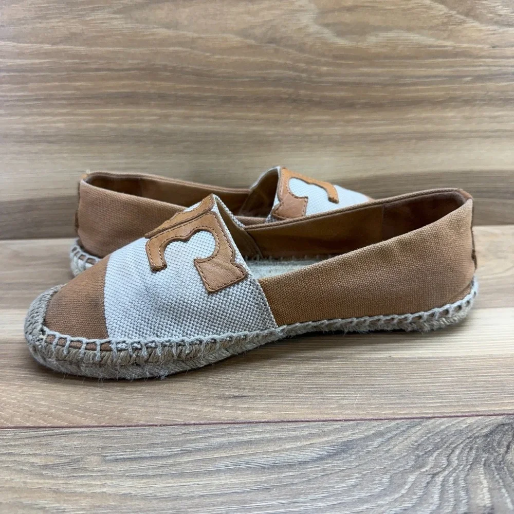 Tory Burch Espadrilles Flats 6.5 Tan Cream Canvas Loafers Vacation Resort Summer
